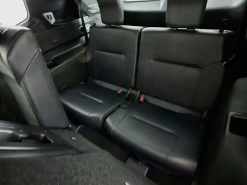 Used 2024 Mitsubishi Outlander SE FWD image 29