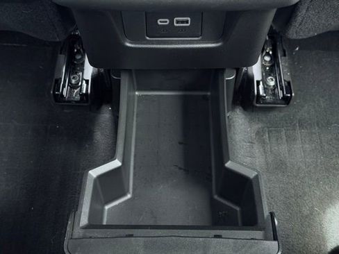 Used 2024 Cadillac XT6 Luxury w/ LPO, Floor Liner Package AWD/4WD image 35