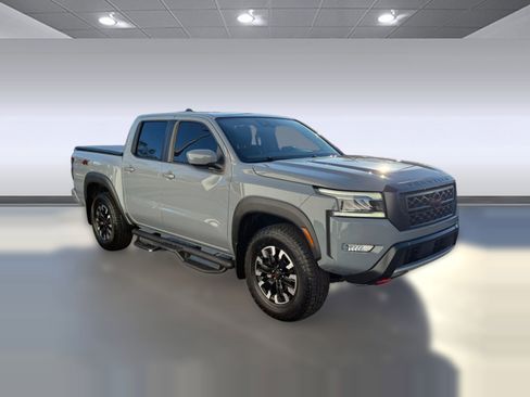 Used 2024 Nissan Frontier PRO-4X w/ Technology Package image 6