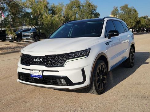 Used 2023 Kia Sorento SX AWD/4WD image 4