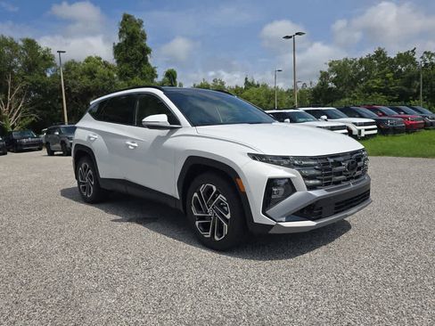 New 2026 Hyundai Tucson Limited FWD image 9