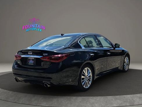 Used 2018 INFINITI Q50 Luxe w/ Sensory Package (Luxe) AWD/4WD image 5