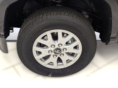 New 2025 Toyota Tacoma SR image 9