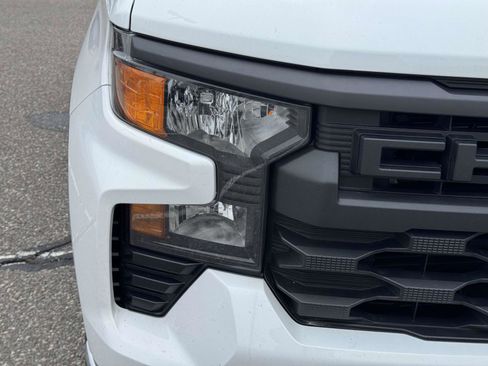 Used 2025 Chevrolet Silverado 1500 W/T image 6