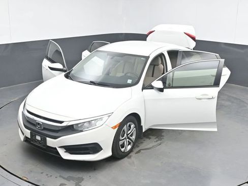 Used 2017 Honda Civic LX image 46