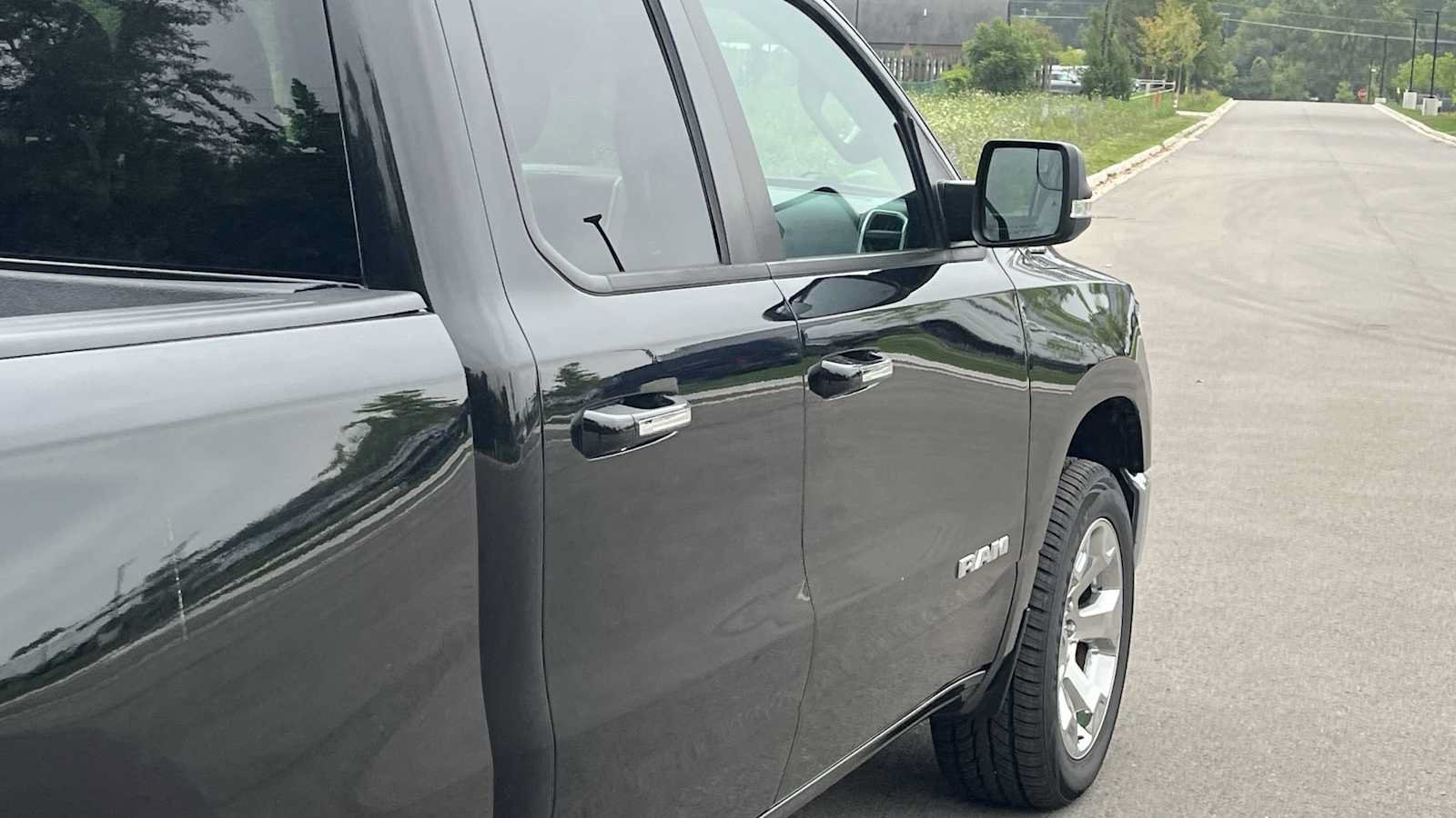 Used 2020 RAM 1500 Big Horn AWD/4WD image 17