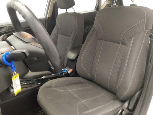 Used 2019 Ford Fiesta SE w/ Equipment Group 201A image 17