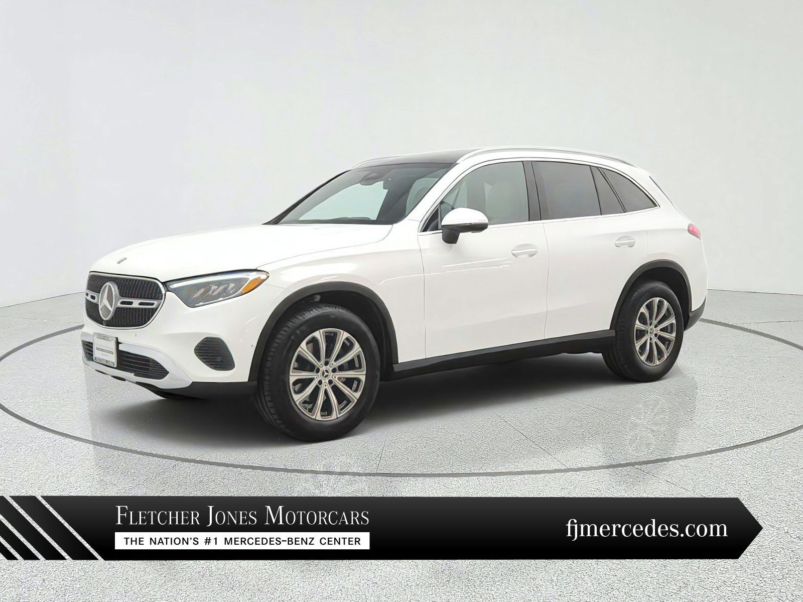 Certified 2026 Mercedes-Benz GLC 300 4MATIC image 1