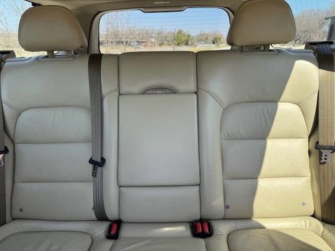 Used 2013 Volvo XC70 3.2 image 45