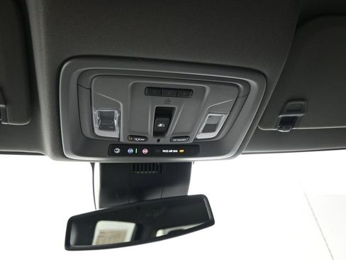 New 2026 GMC Sierra 3500 SLE w/ SLE Value Package image 18