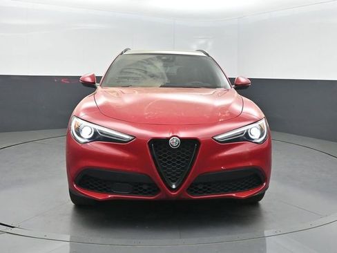 Used 2023 Alfa Romeo Stelvio Sprint AWD/4WD image 36