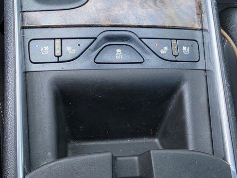 Used 2015 Chevrolet Impala LTZ image 16