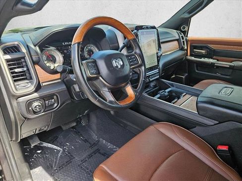 Used 2022 RAM 3500 Limited AWD/4WD image 10