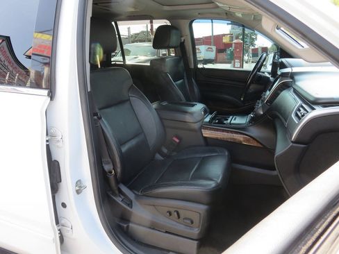 Used 2016 Chevrolet Tahoe LTZ AWD/4WD image 12