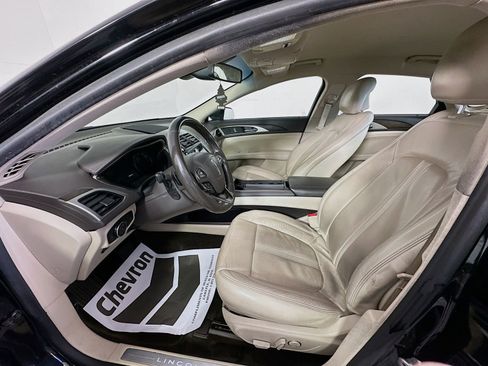 Used 2017 Lincoln MKZ Select w/ Select Plus Package FWD image 13