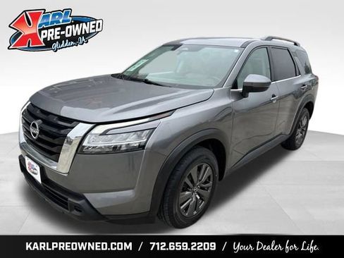 Used 2022 Nissan Pathfinder SV w/ Cargo Package AWD/4WD image 1
