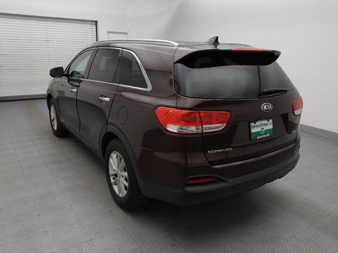 Used 2016 Kia Sorento AWD w/ LX Convenience Package image 5