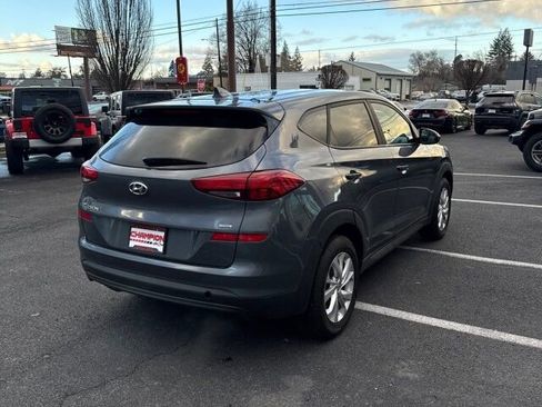 Used 2019 Hyundai Tucson SE image 6