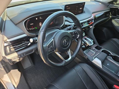 Used 2024 Acura MDX FWD w/ Technology Package image 16
