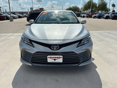 Used 2024 Toyota Camry LE FWD image 2