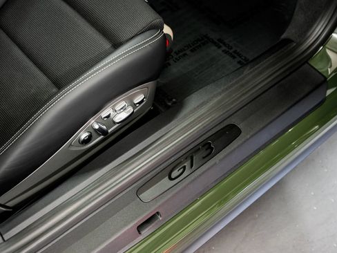 Used 2019 Porsche 911 GT3 RWD image 26