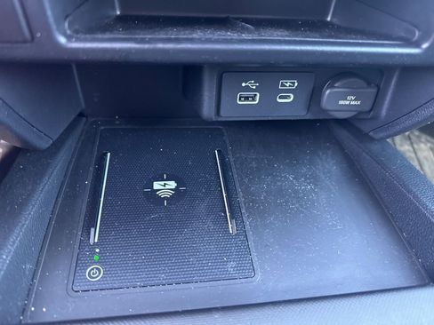 Used 2025 Honda Ridgeline TrailSport image 17