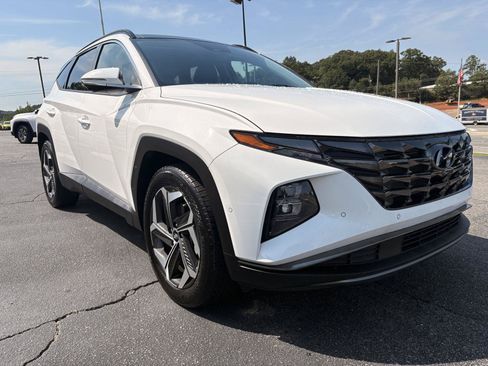 Used 2024 Hyundai Tucson Limited FWD image 3