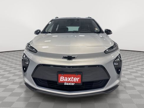 Used 2023 Chevrolet Bolt EUV LT FWD image 17