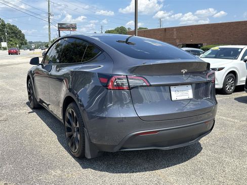 Used 2023 Tesla Model Y Long Range AWD/4WD image 6