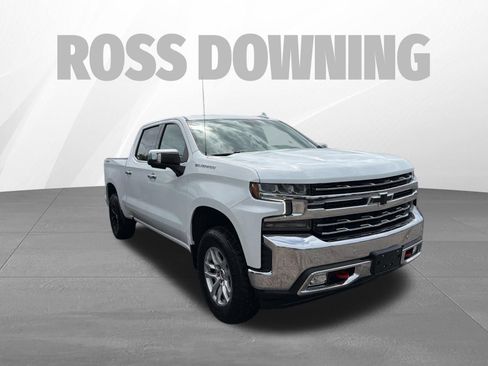 Used 2021 Chevrolet Silverado 1500 LTZ w/ LTZ Convenience Package II AWD/4WD image 3