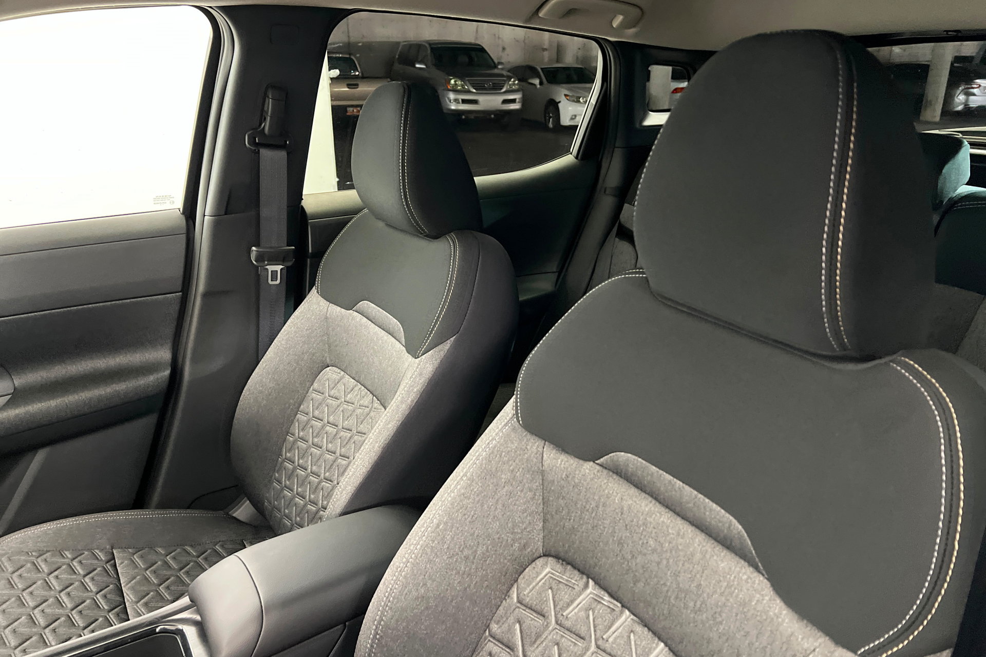 New 2026 Nissan Kicks SV w/ Cold Weather Package FWD image 16
