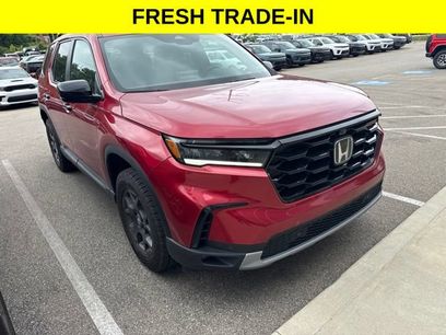 Used 2025 Honda Pilot TrailSport