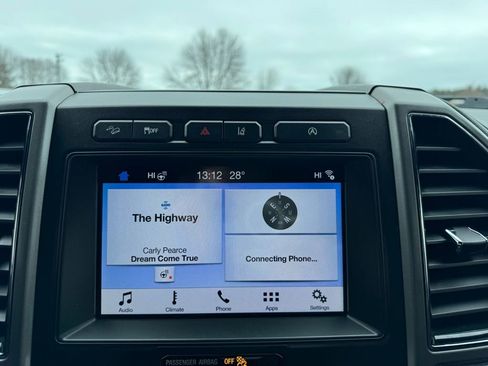 Used 2019 Ford Expedition XLT w/ Equipment Group 202A image 17