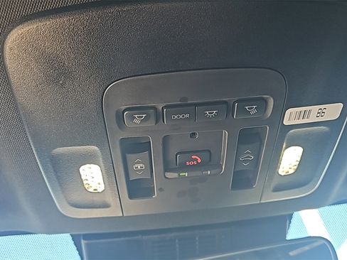 Used 2025 Toyota Camry XSE image 21