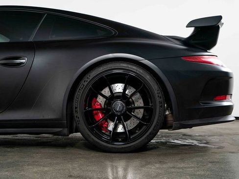 Used 2015 Porsche 911 GT3 image 13