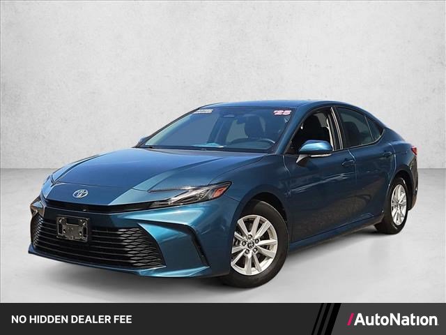 Used 2025 Toyota Camry LE FWD image 1