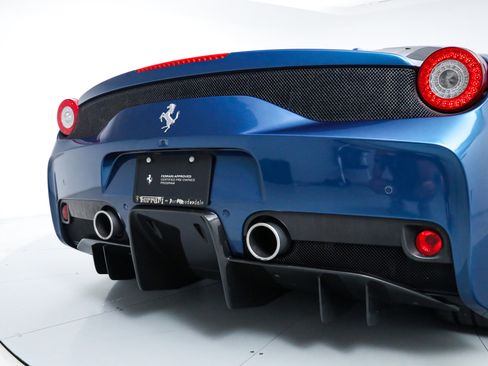 Certified 2015 Ferrari 458 Speciale Coupe image 19