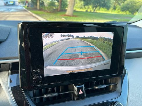 Used 2023 Toyota Corolla LE FWD image 25