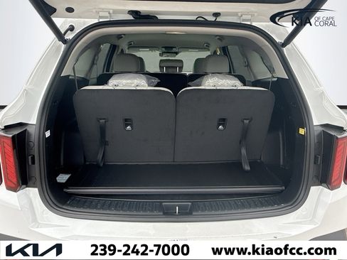 New 2026 Kia Sorento EX FWD image 11