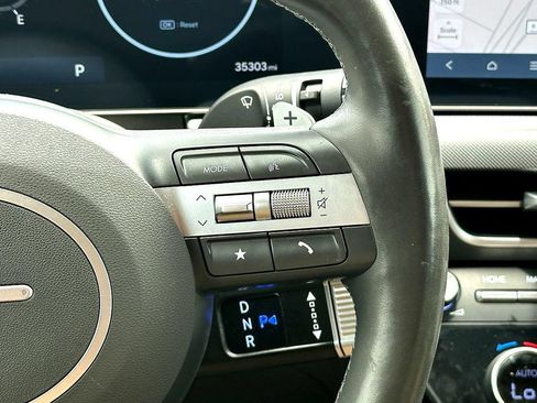 Used 2025 Hyundai Sonata Limited FWD image 26