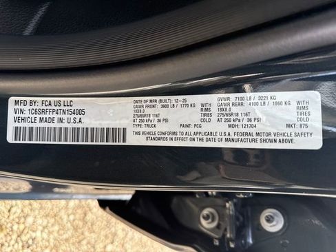 New 2026 RAM 1500 4x4 Crew Cab image 16