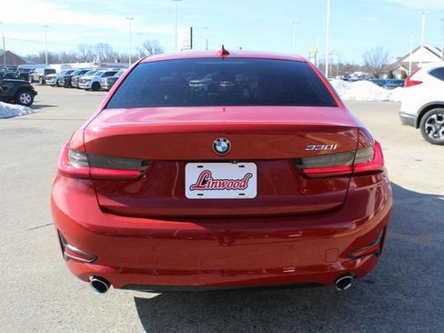 Used 2021 BMW 330i Sedan w/ Convenience Package image 4