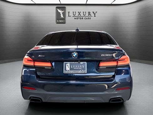 Used 2022 BMW 530i xDrive w/ M Sport Package AWD/4WD image 7