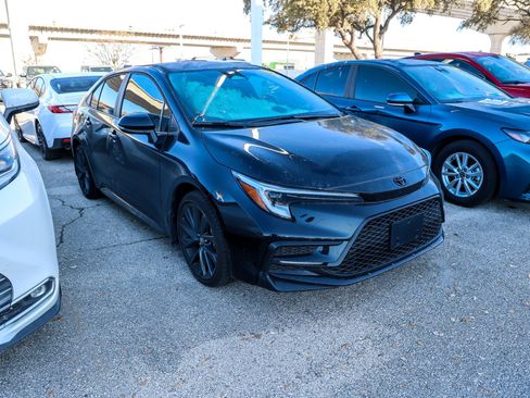 Used 2026 Toyota Corolla SE image 6