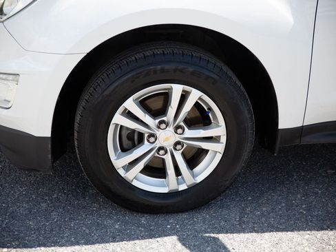 Used 2016 Chevrolet Equinox LT w/ Convenience Package FWD image 9