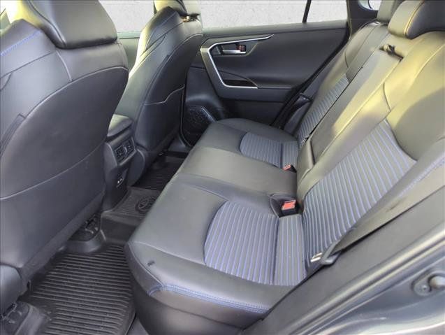 Used 2024 Toyota RAV4 XSE AWD/4WD image 10
