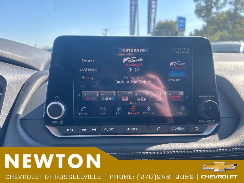 Used 2025 Nissan Rogue SV FWD image 5