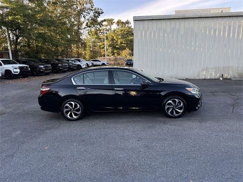 Used 2016 Honda Accord EX-L image 4