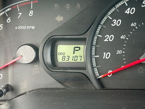 Used 2014 Toyota Sienna LE FWD image 20