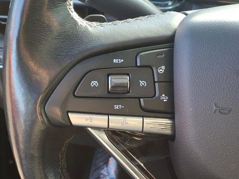 Used 2021 Cadillac Escalade ESV Sport w/ Driver Assist Tech Package image 19